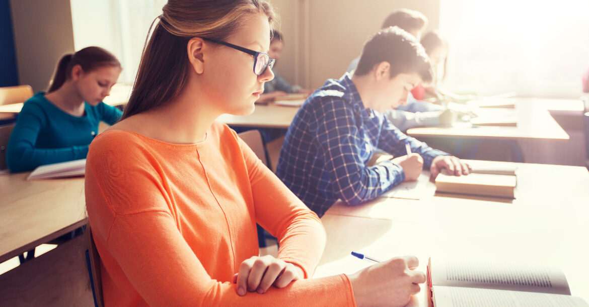 FP de Desarrollo de Aplicaciones Multiplataforma (DAM): ¿Cómo son sus exámenes?