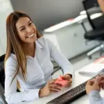 ¿Qué materiales y programas necesitas en el Grado Medio de Gestión Administrativa?
