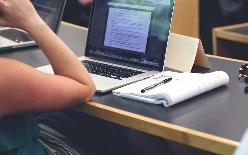 ¿Qué oposiciones hay para los graduados en el Ciclo Superior de Gestión de Alojamientos Turísticos?